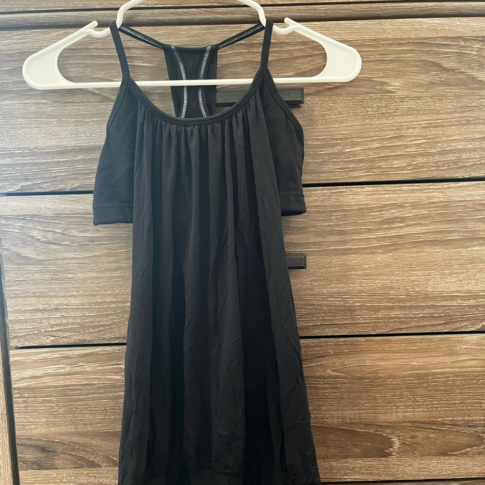 Lululemon workout tank